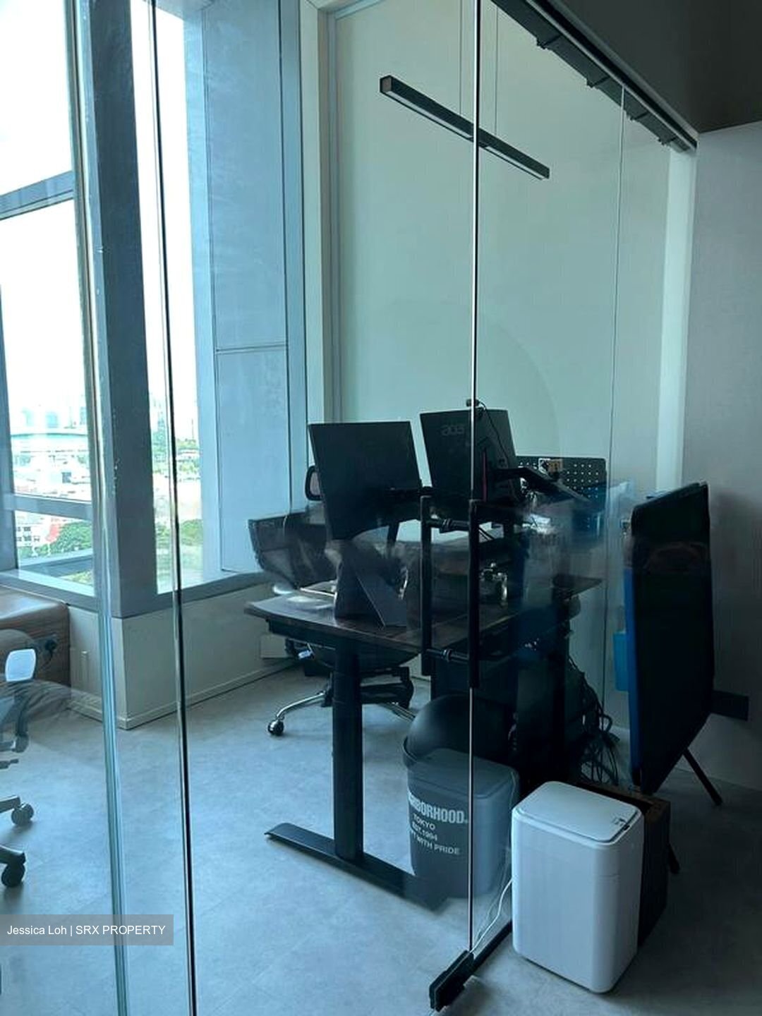 Arc 380 (D8), Office #457390301